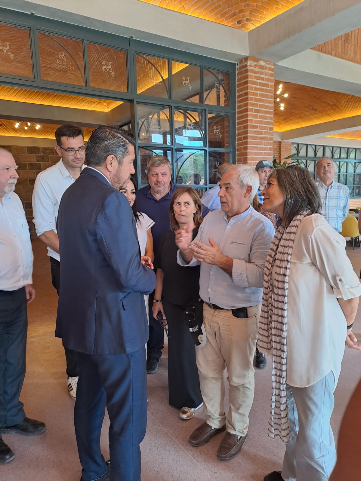 Texto descriptivo de la imagen